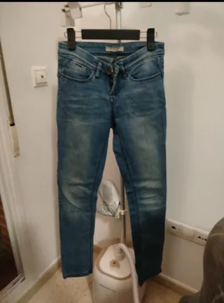 Lote 4 Pantalones (Negro, Azul, Blanco)