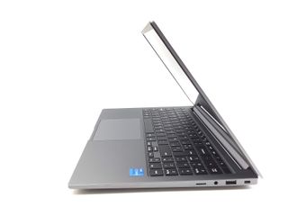 pc portatil samsung galaxy book 4, intel core i3-1315u, 8gb ran, 256gb ssd