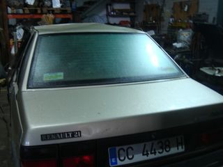 Piloto trasero izquierdo renault 21 berlina 358020