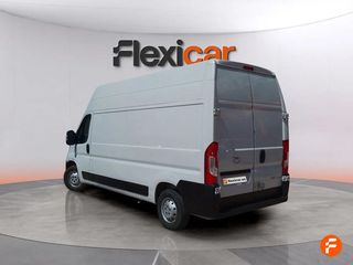 Opel Movano Furgoneta/Caja 2179 cm³ 103 kW / 140 CV