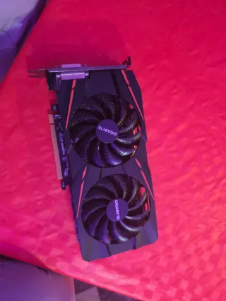 Tarjeta Gráfica Gigabyte Radeon RX 570 4GB