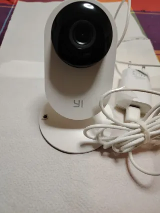 2 Cámaras Vigilancia Interior marca Yi 1080P