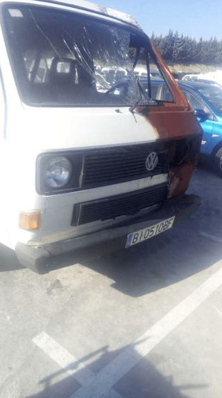 21017711 piloto trasero volkswagen transporter iii