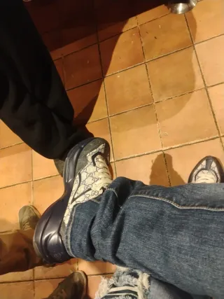 Sneakers Gucci Blu e Bianchi