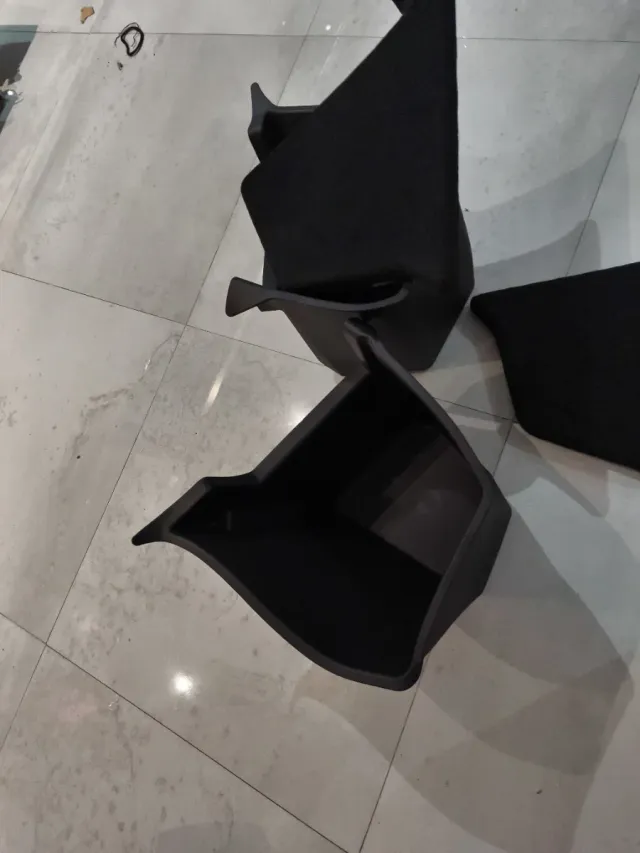 Contenedores Almacenamiento Tesla