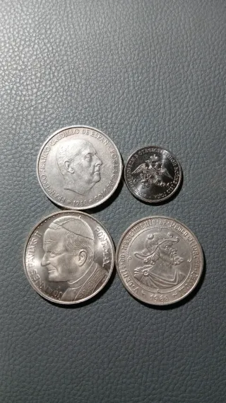 Lote de 4 monedas antiguas