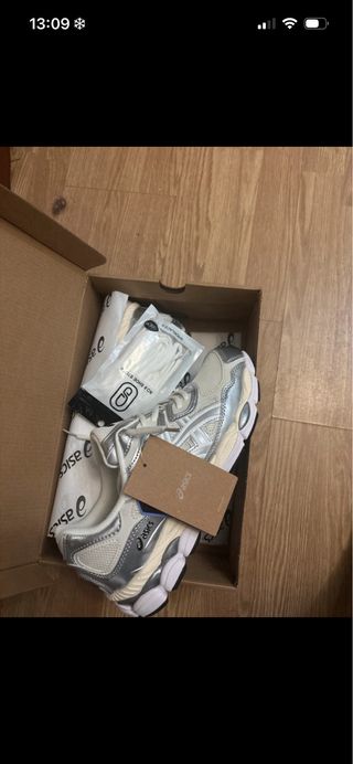 Asics Gel NYC Plata/Blanco Talla [Talla]