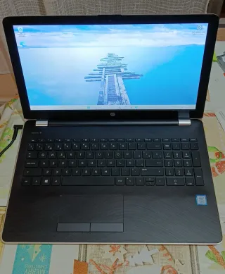 Ordenador Portátil HP i7 SSD