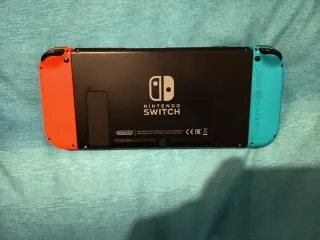 Nintendo Switch Azul y Rojo