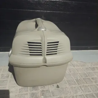 Transportín para mascotas beige y transparente