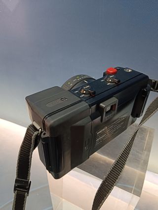 Cámara fotográfica Fuji HD-M impermeable 35 mm, buen estado