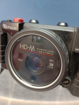 Cámara fotográfica Fuji HD-M impermeable 35 mm, buen estado
