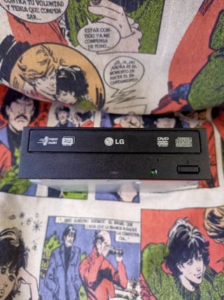 4 Lectores/Grabadoras DVD/CD "Leer"