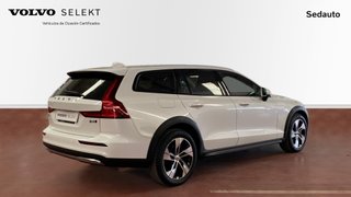 VOLVO V60 CROSS COUNTRY 2.0 D4 AUTO PRO AWD 5P