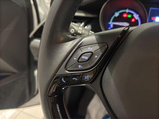 TOYOTA C-HR 2.0 VVT I-HYBRID ADVANCE AUTO 184 5P
