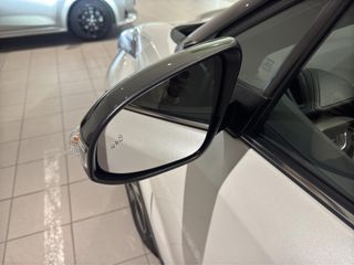 TOYOTA C-HR 2.0 VVT I-HYBRID ADVANCE AUTO 184 5P