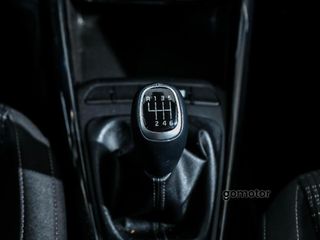 KIA STONIC 1.0 T-GDI MHEV IMT 74KW DRIVE 100 5P