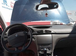 Faro derecho renault 20294007 8200002466 laguna ii