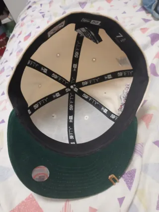 Gorra New Era Beige y Verde A's