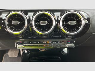 Mercedes Benz CLA CLA 180