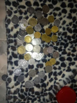 Monedas antiguas decorativas