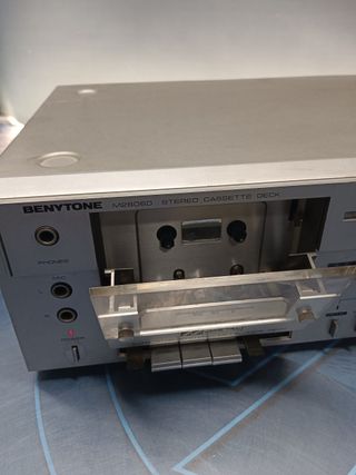 Benytione stereo cassette deck M 2606 D, le falta embellecedores, pero funciona, modulo