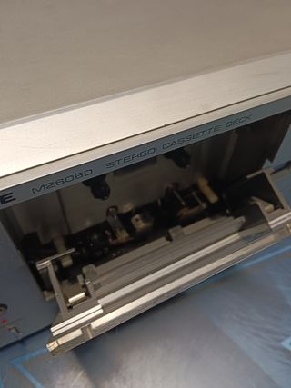 Benytione stereo cassette deck M 2606 D, le falta embellecedores, pero funciona, modulo