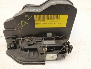 CERRADURA PUERTA DELANTERA DERECHA BMW SERIE 1 BE