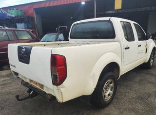 377816 1052918 caja relés / fusibles nissan navara