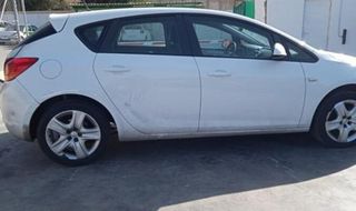 Opel 67132 60z010009 motor limpia tras astra 1.3