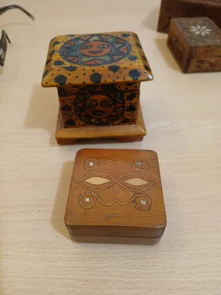 2 portagioielli vintage in legno