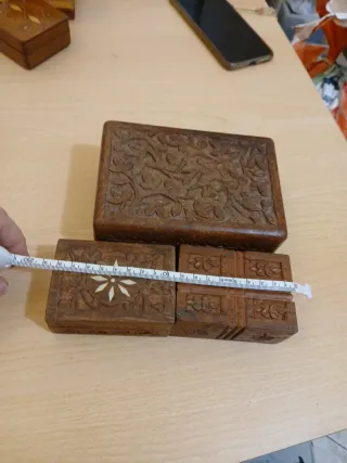 3 Portagioie in Legno Intagliato