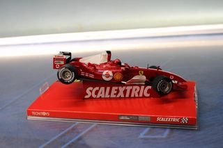 Ferrari F2004 Nº 1. Coche slot Scalextric Tecnitoys 1/32.