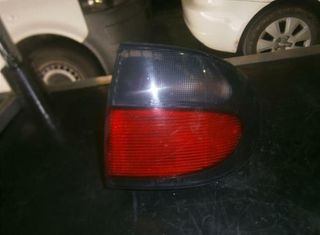 Renault 7422 piloto trasero derecho megane 1.9 dti