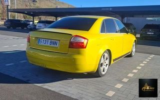 AUDI A4 2.5 TDI 180 CV quattro 6 vel.