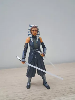 2 Figuras Black Series Ahsoka Tano y Bo-Katan