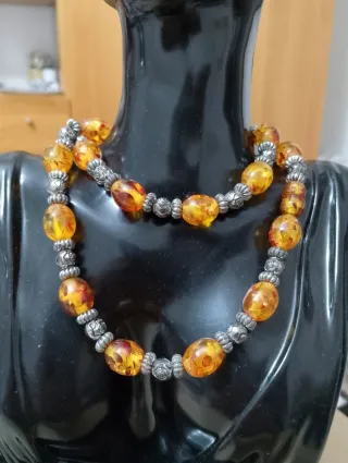 Collana vintage simil ambra