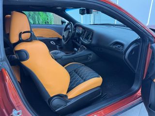 DODGE Challenger R/T T/A