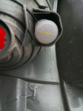 Subaru 20970987 piloto trasero izquierdo legacy iv