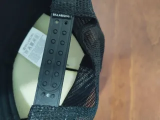 Gorra Billabong Negra con Logo Verde a estrenar