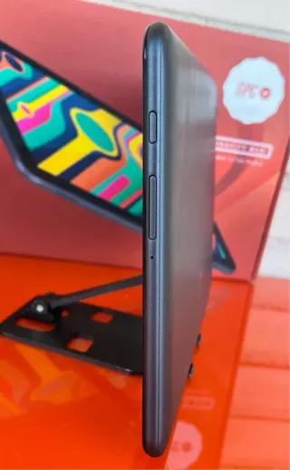 Tablet SPC Gravity Max Negra