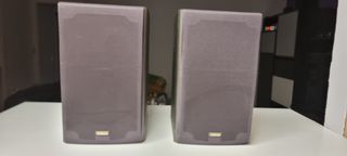 Altavoces Yamaha Model No. NX-S75