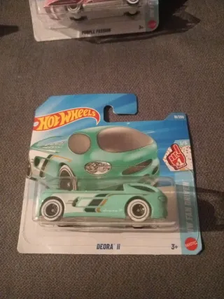 Pack 2 Hot Wheels HW FAN DRIVEN