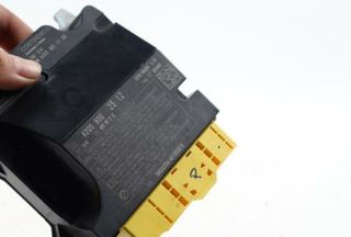 Mercedes 123648 centralita a2059002512 clase c (bm