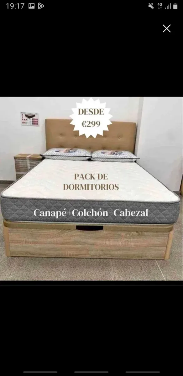 Materasso e divano letto in legno e tessuto