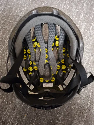 Casco Giant Blanco MIPS