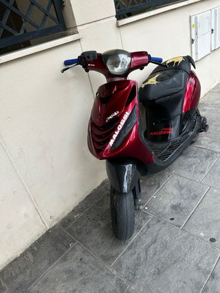 Piaggio Zip SP kat