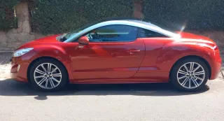 Peugeot RCZ 2012