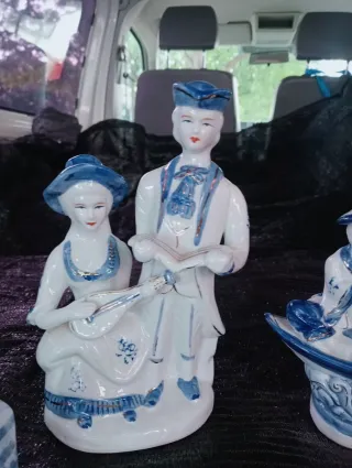 Figuras antiguas de porcelana