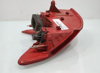 Piloto tras izq peugeot 9683460880g 3008 559789